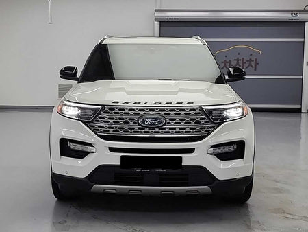 Ford Explorer — photo 02
