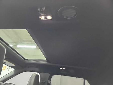 Ford Explorer — photo 14