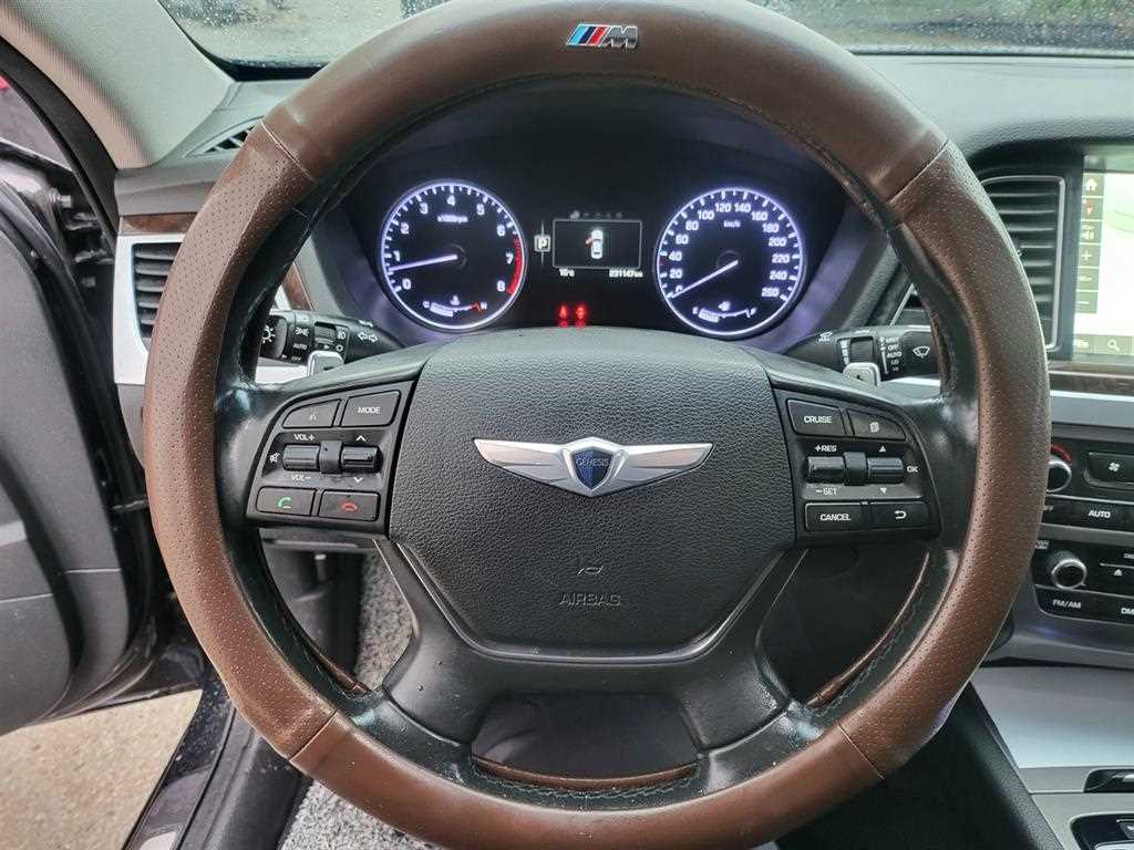 Hyundai Genesis — photo 07