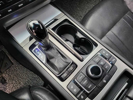 Hyundai Genesis — photo 10