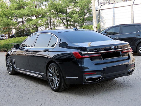 BMW 7-Series — photo 03