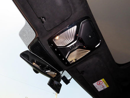 BMW 7-Series — photo 15