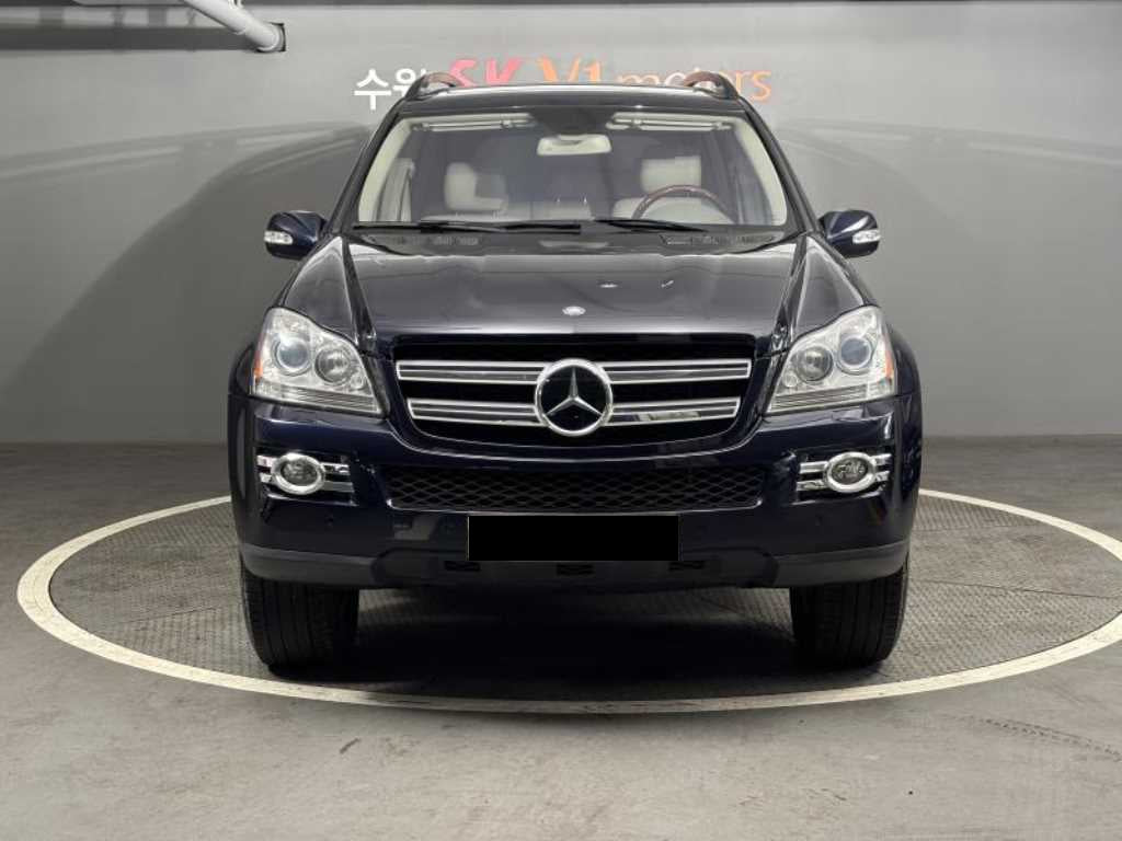 Mercedes-Benz GL-Class — photo 01