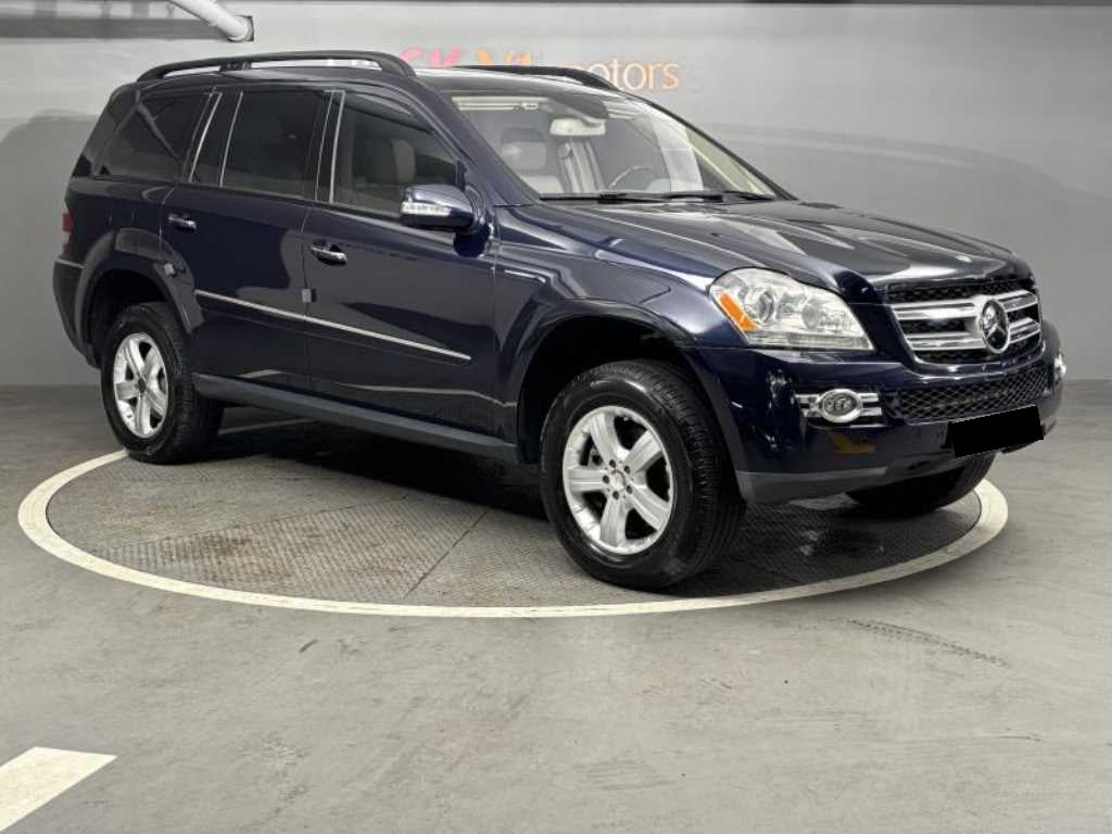 Mercedes-Benz GL-Class — photo 02