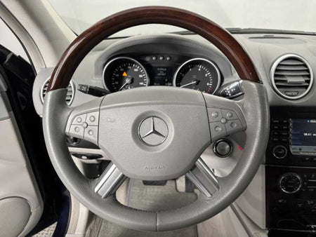 Mercedes-Benz GL-Class — photo 05