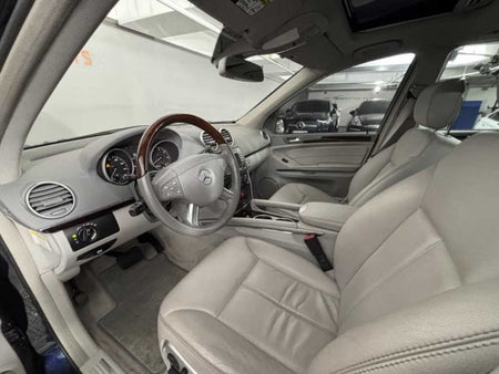 Mercedes-Benz GL-Class — photo 13