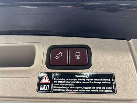 Mercedes-Benz GL-Class — photo 18