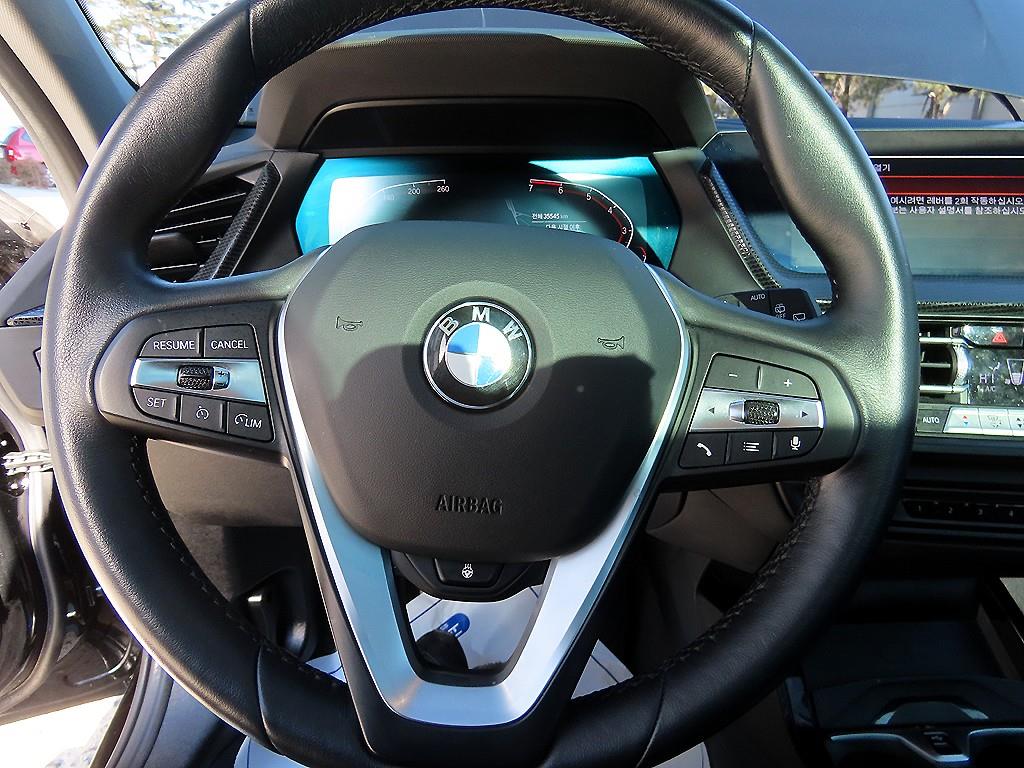 BMW 1-Series — photo 08