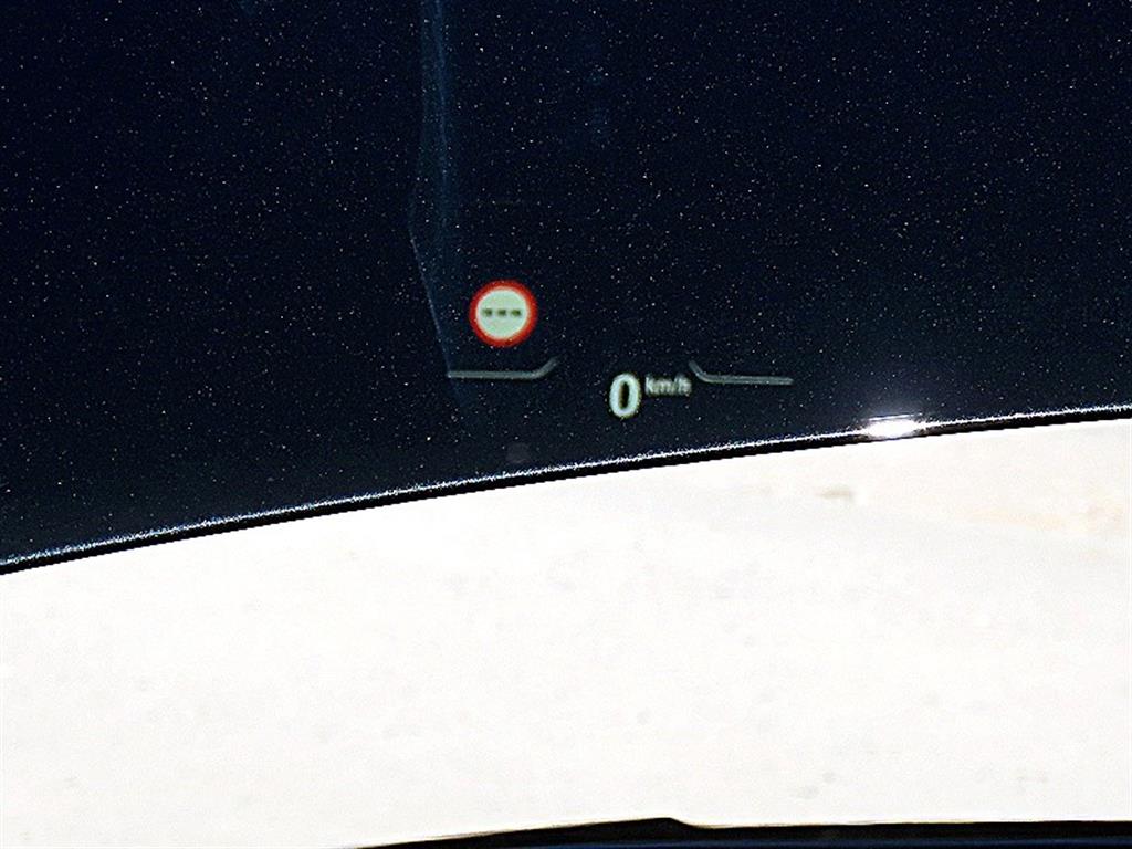 BMW 1-Series — photo 10