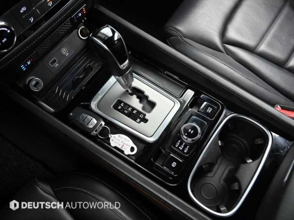 KGM Rexton — photo 09