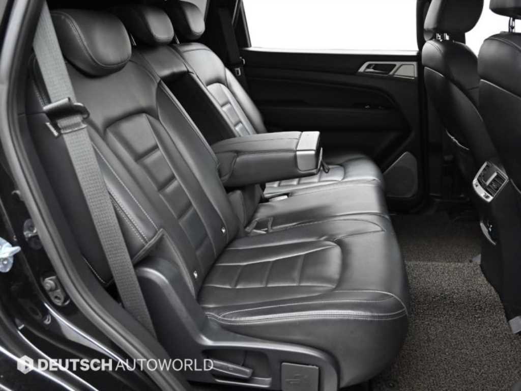 KGM Rexton — photo 12