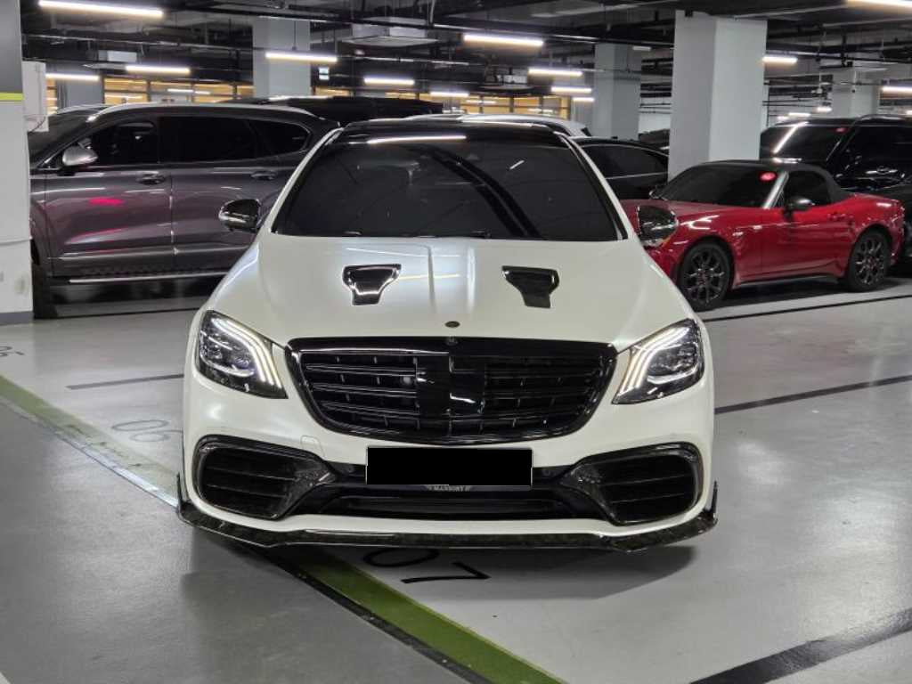 Mercedes-Benz S-Class — photo 01