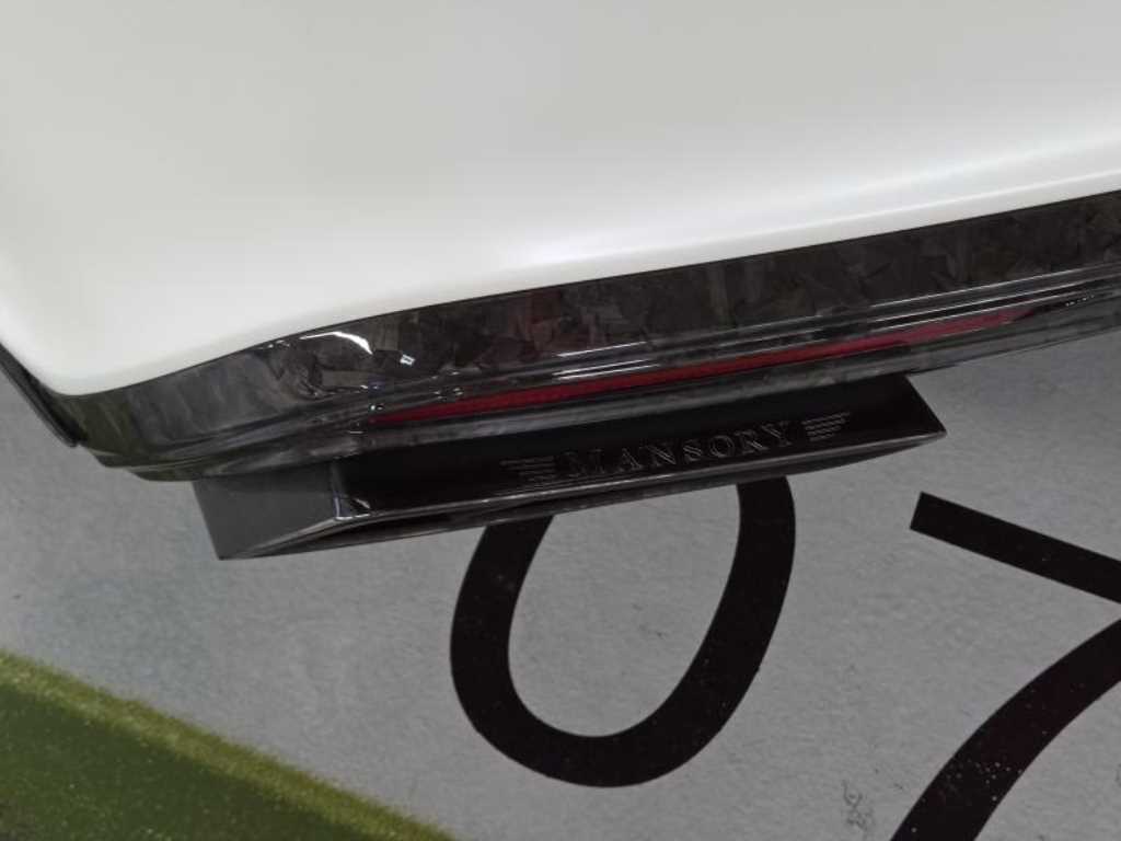 Mercedes-Benz S-Class — photo 18