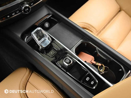 Volvo S60 — photo 09