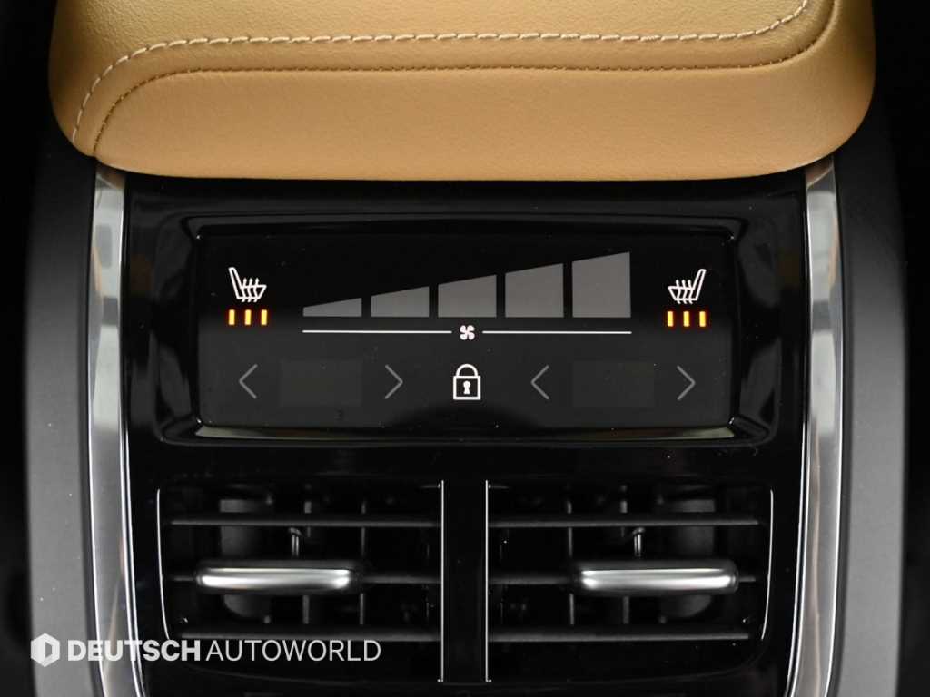Volvo S60 — photo 16