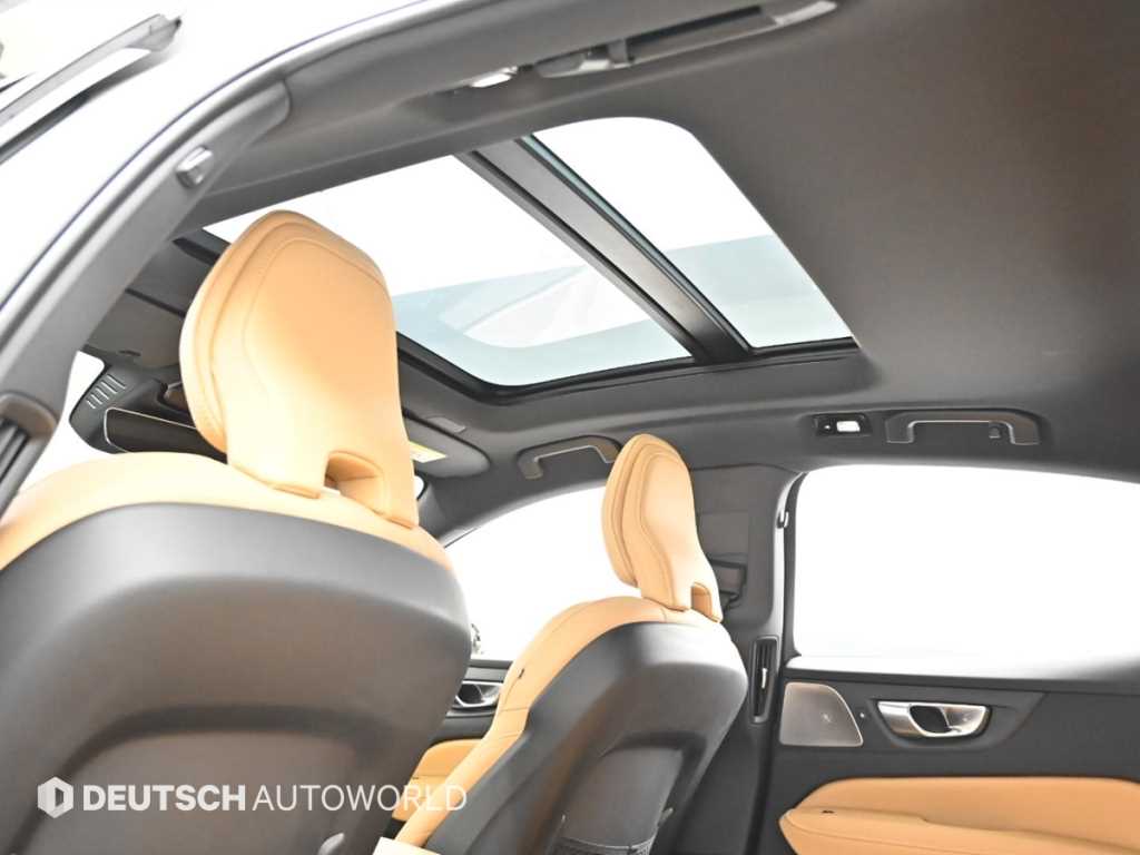 Volvo S60 — photo 18
