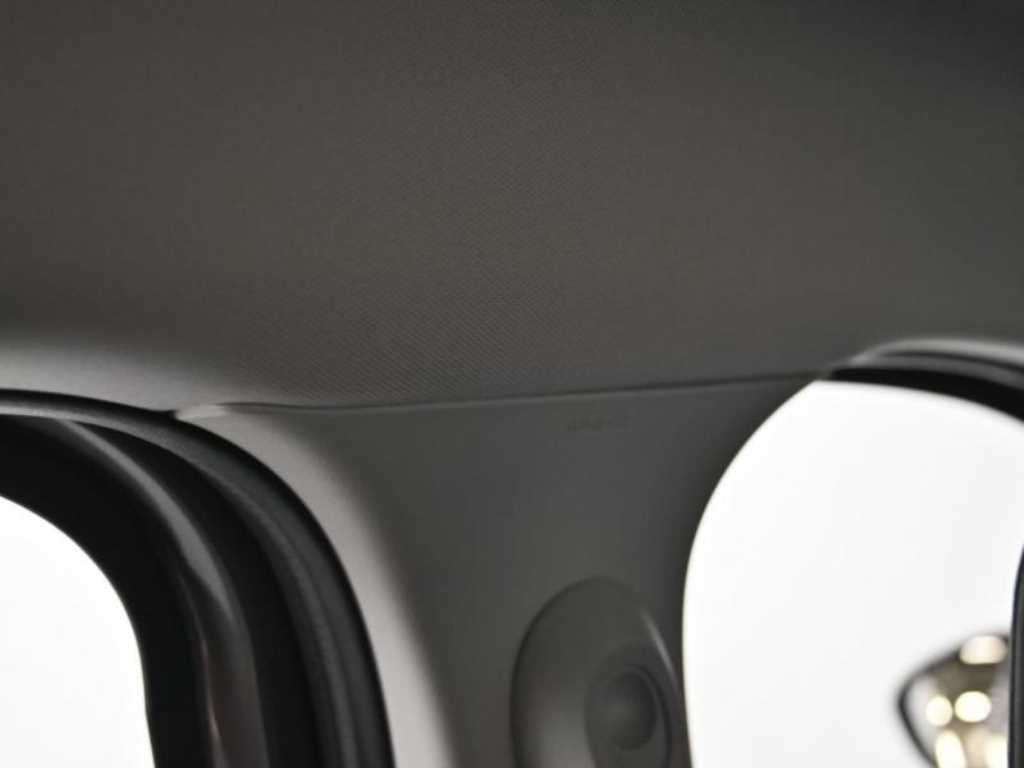 RENAULT XM3 — photo 20