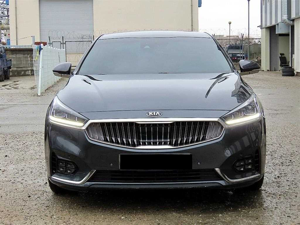 Kia K7 — photo 02