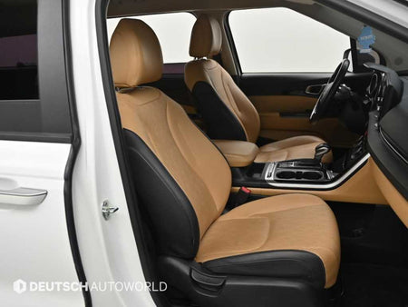Kia Carnival — photo 10