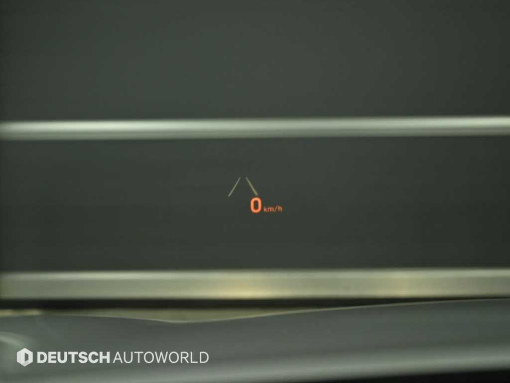Genesis G80 — photo 17