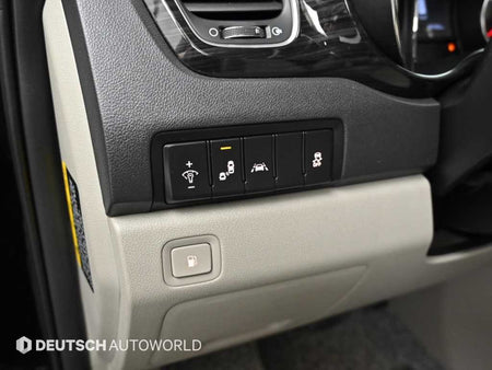 Kia Carnival — photo 17