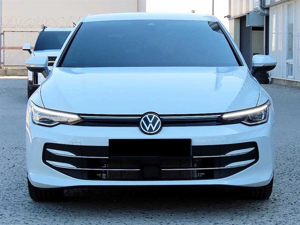 Volkswagen Golf — photo 01