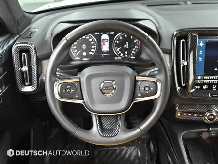 Volvo XC40 — photo 13