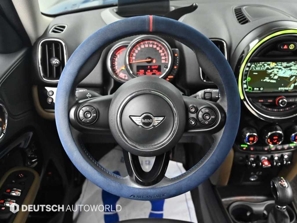 Mini Countryman — photo 13