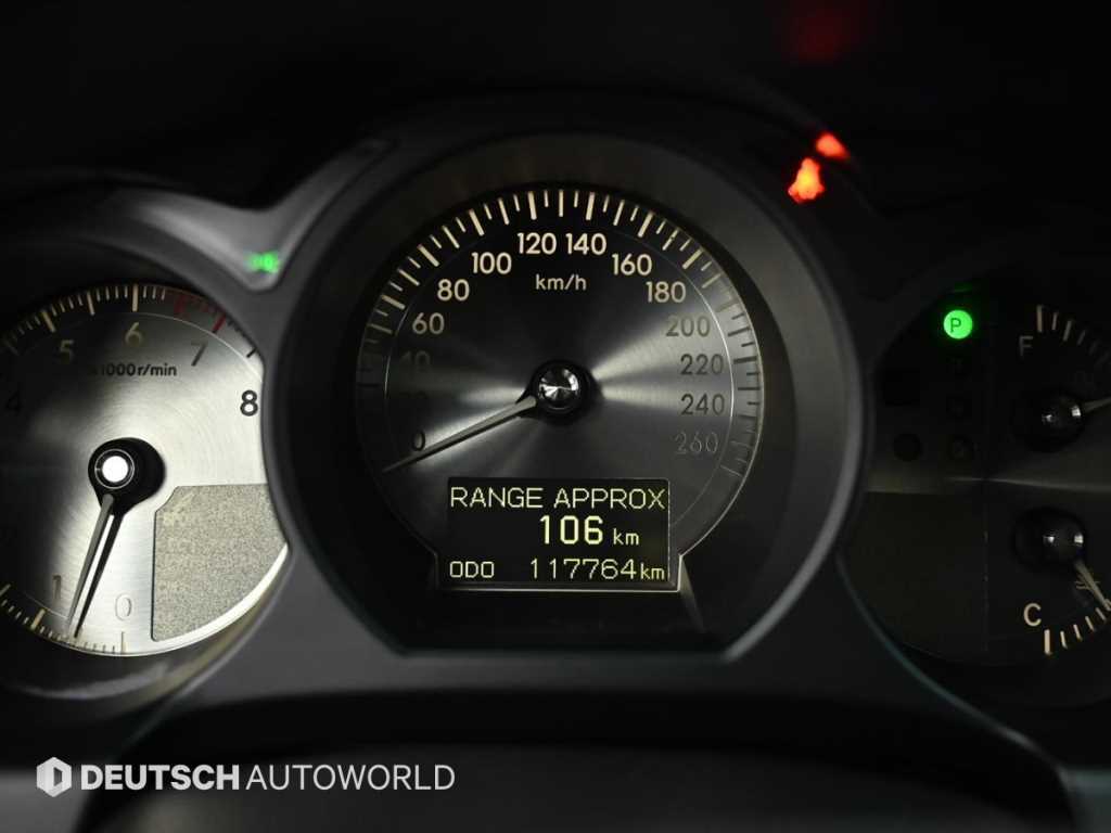 Lexus GS — photo 08