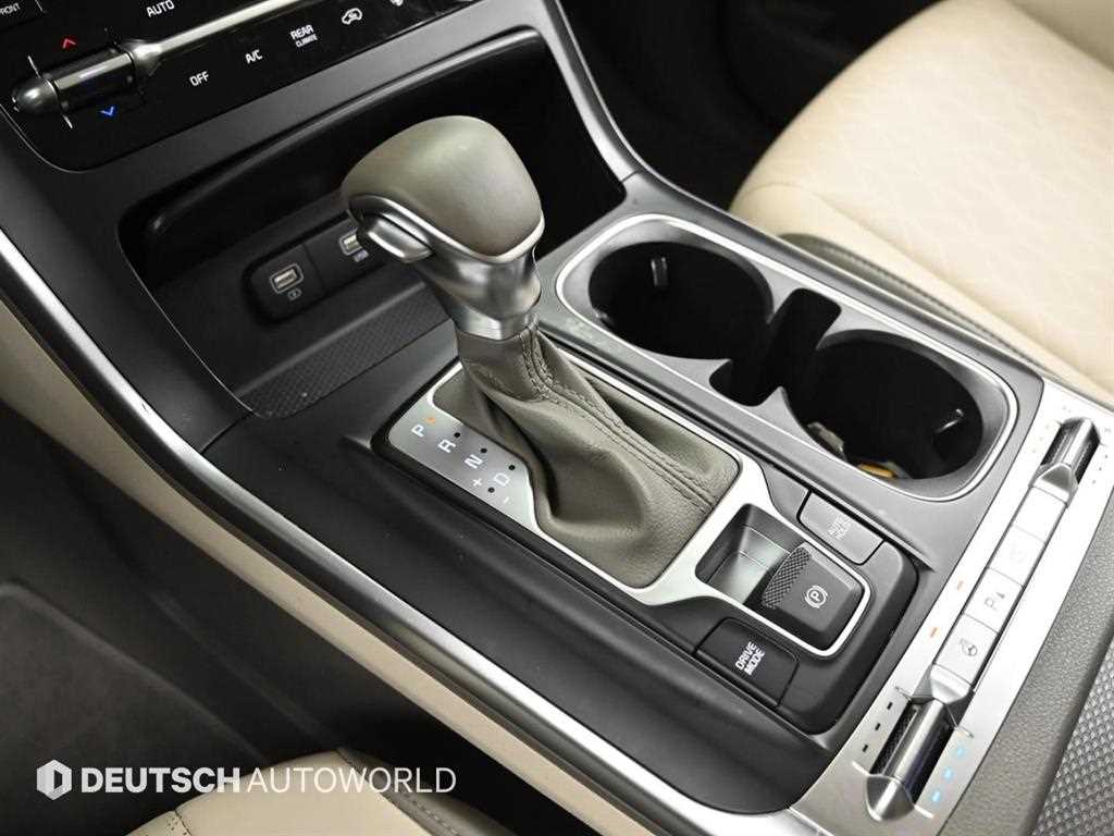 Kia Carnival — photo 09
