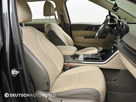 Kia Carnival — photo 10
