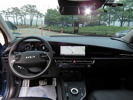 Kia Niro — photo 07