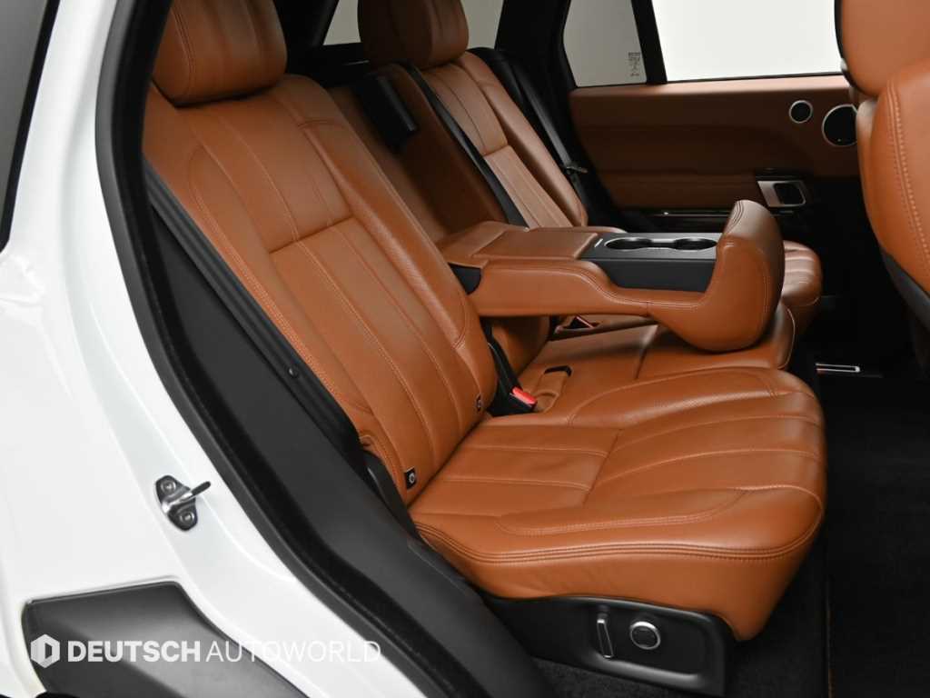 Land Rover Range Rover — photo 12