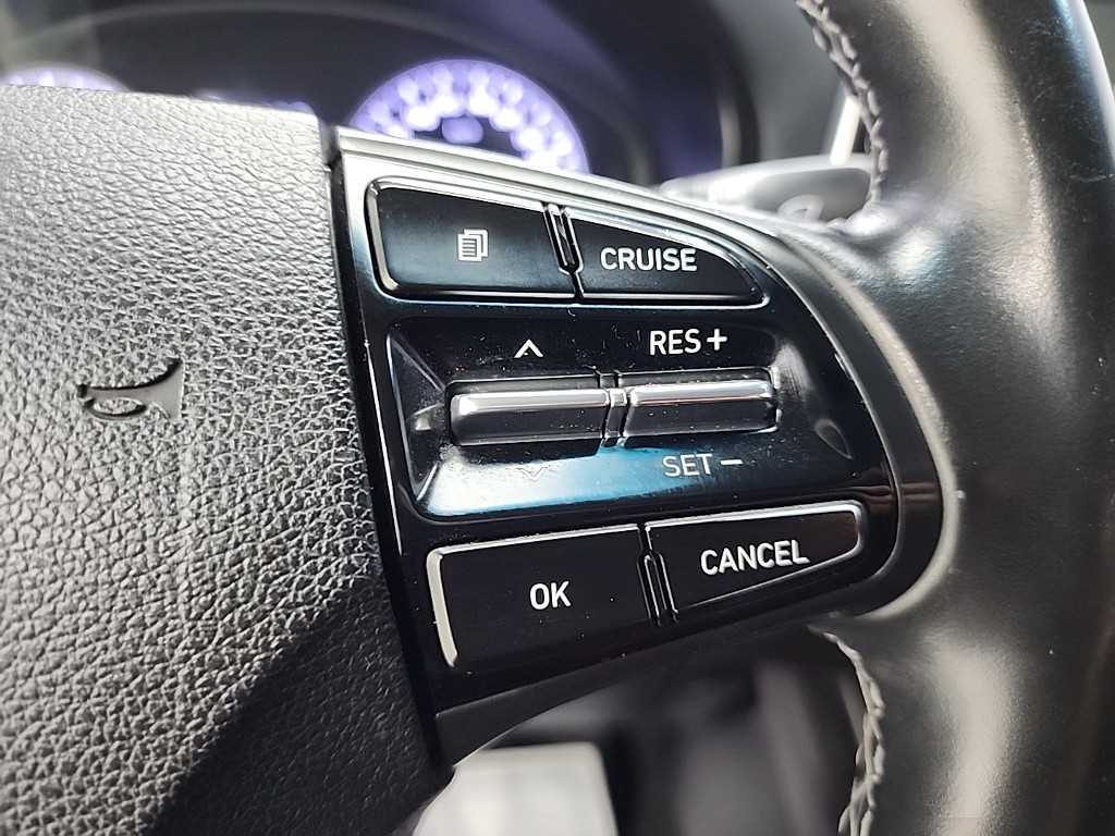 Hyundai Grandeur — photo 17