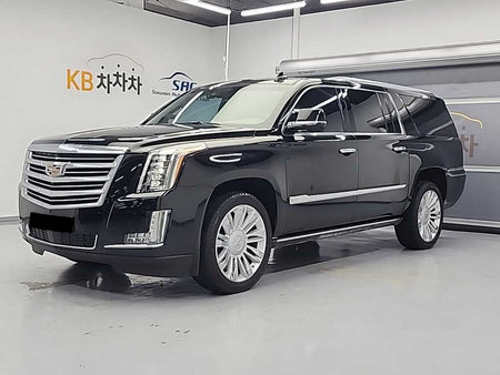 Cadillac Escalade — photo 01