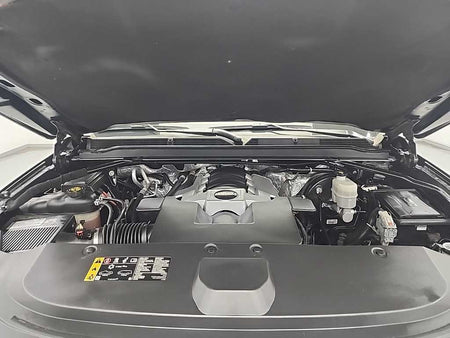 Cadillac Escalade — photo 05