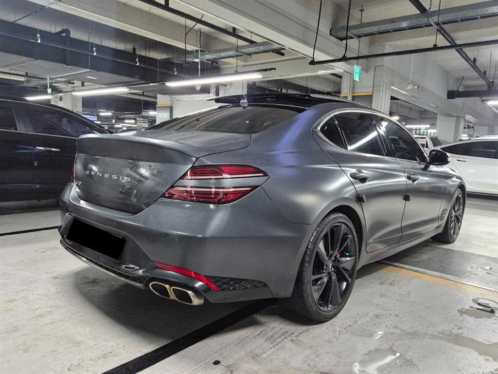 Genesis G70 — photo 03