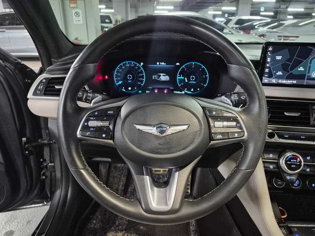 Genesis G70 — photo 10