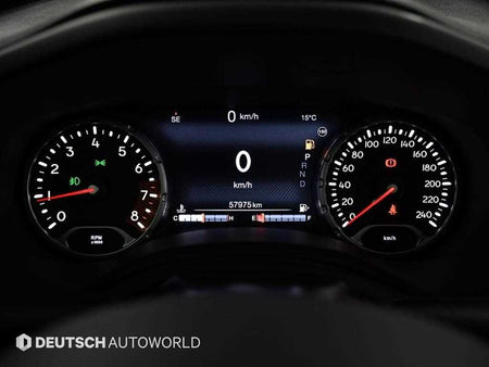 Jeep Renegade — photo 08