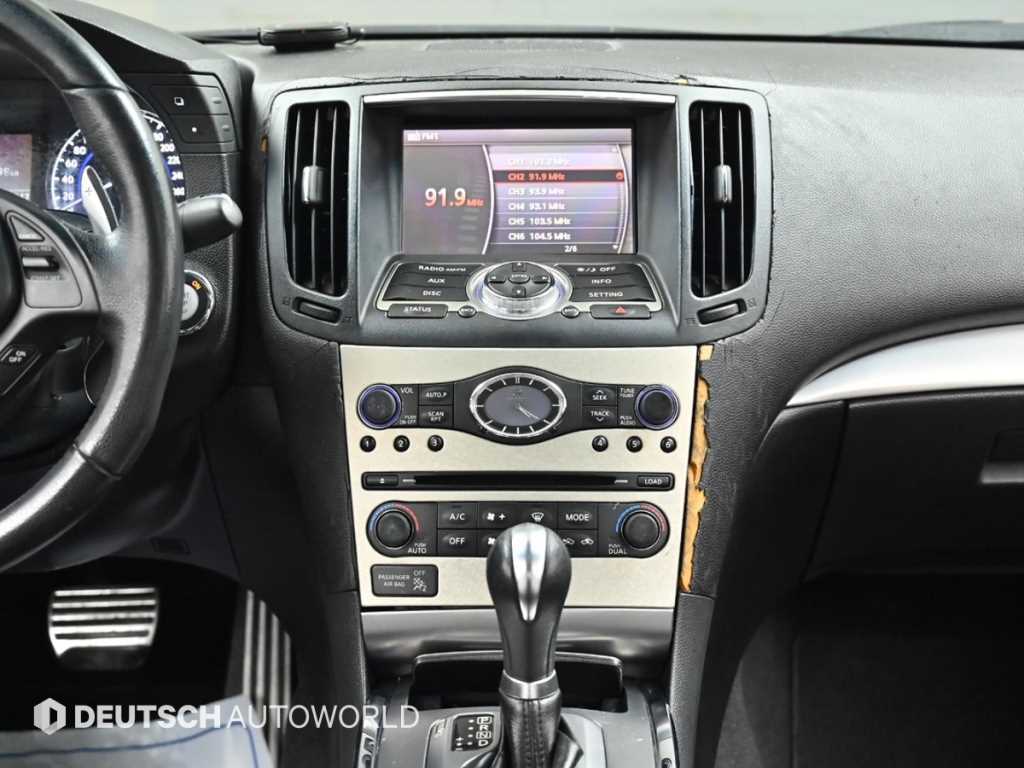Infiniti G — photo 14