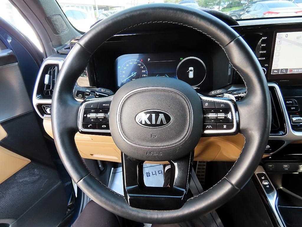 Kia Sorento — photo 08
