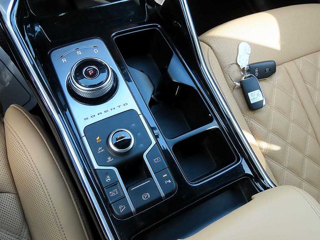 Kia Sorento — photo 10