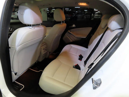 Mercedes-Benz GLA-Class — photo 07