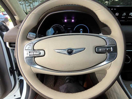 Genesis GV80 — photo 08