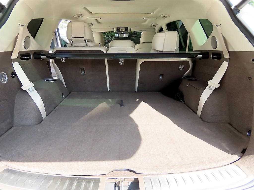 Genesis GV80 — photo 16