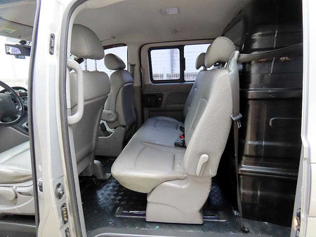Hyundai Starex — photo 06