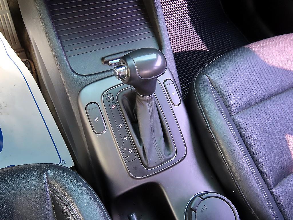 Kia K3 — photo 10