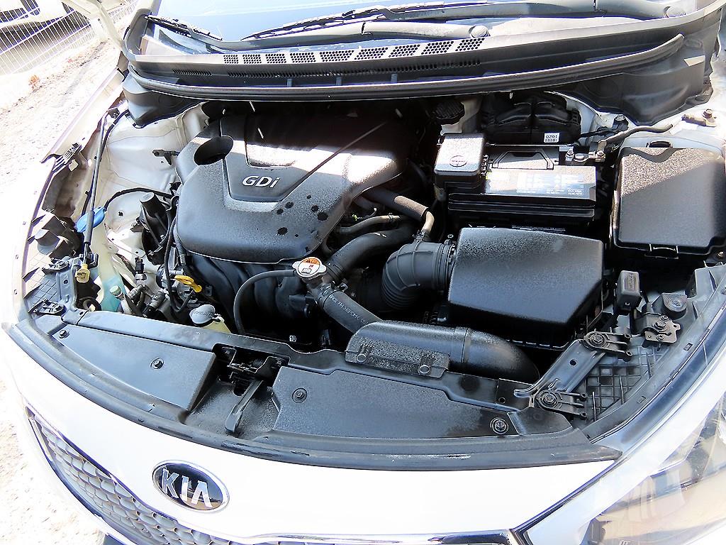 Kia K3 — photo 18