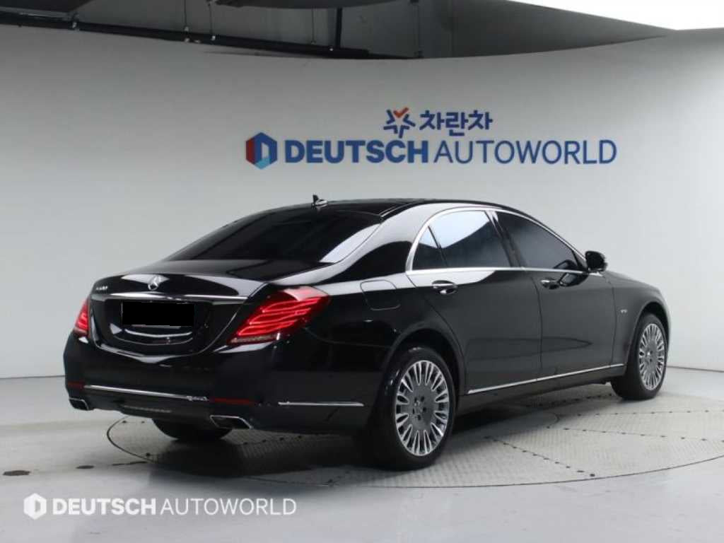 Mercedes-Benz S-Class — photo 02