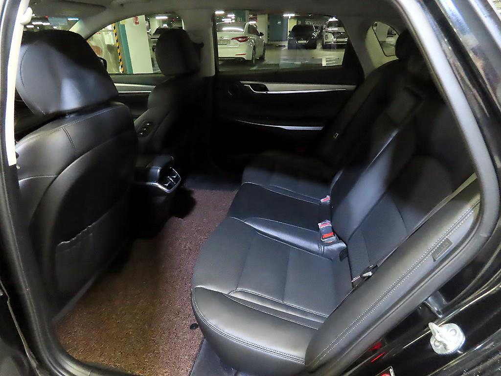 Hyundai Grandeur — photo 07